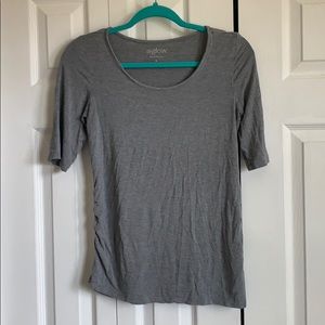 Like new maternity top - small